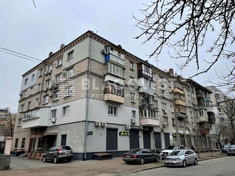 квартира за адресою Почайнинська вул., 53/55