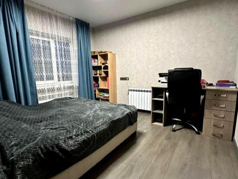 дом по адресу Уральская