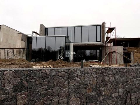 будинок за адресою с. Лісники, Лугова вул., (Будинок 1)