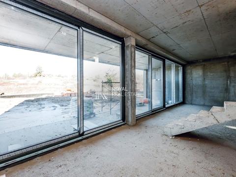 будинок за адресою с. Лісники, Лугова вул., (Будинок 1)