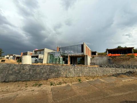 будинок за адресою с. Лісники, Лугова вул., (Будинок 1)