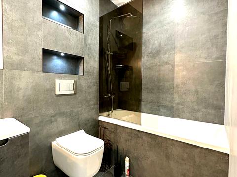 квартира за адресою Черкаська вул., 4