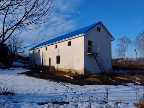комерційна за адресою Центральна вул., 41б