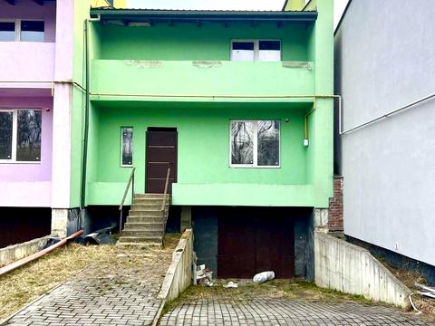 дом по адресу Степана Бандеры ул.