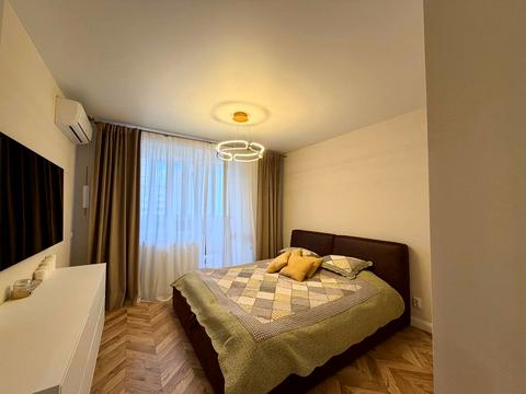 квартира за адресою Академіка Сахарова вул., 16