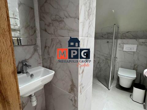 будинок за адресою Науки просп. (Леніна), 65а