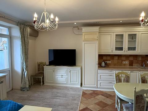 квартира за адресою Миколи Амосова вул., 4