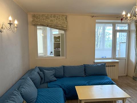 квартира за адресою Миколи Амосова вул., 4