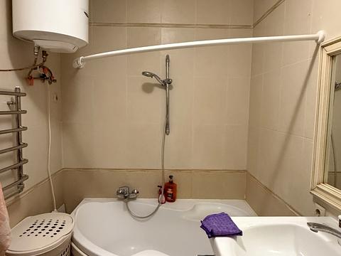 квартира за адресою Миколи Амосова вул., 4