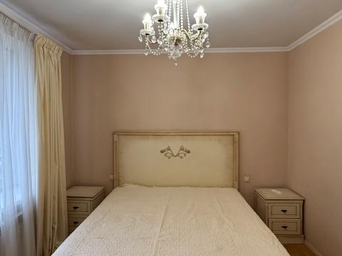 квартира за адресою Миколи Амосова вул., 4