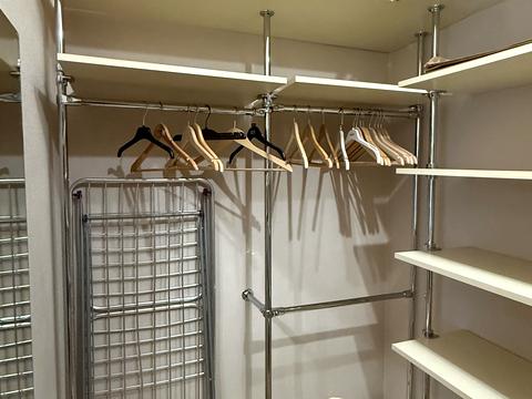 квартира за адресою Миколи Амосова вул., 4