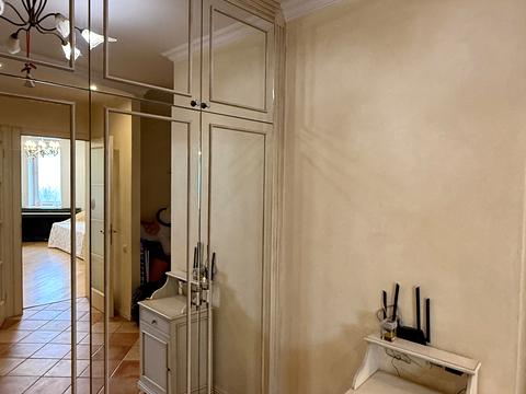 квартира за адресою Миколи Амосова вул., 4