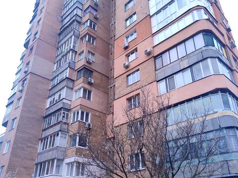 квартира за адресою Москалівська вул. (Жовтневої Революції), 9