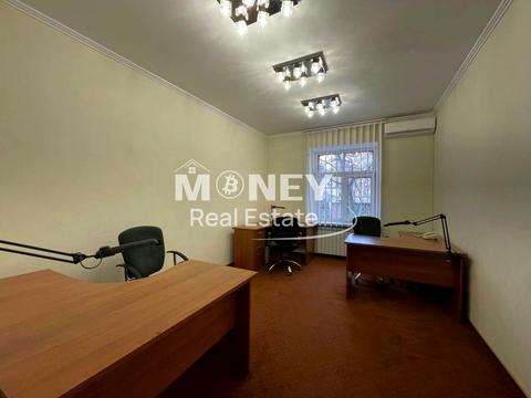 комерційна за адресою Олеся Гончара вул., 12