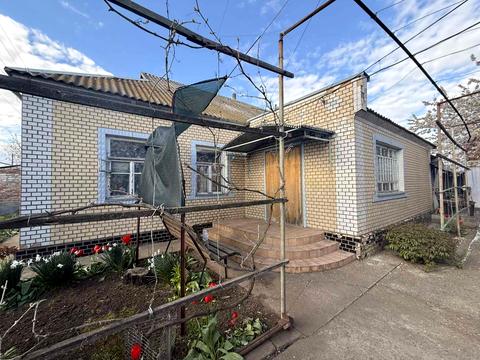 будинок за адресою Нова