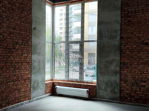 комерційна за адресою Соборна вул., 23