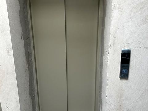 квартира за адресою Петра Маланюка вул., (Будинок 5)