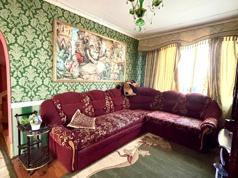 будинок за адресою Молодіжна