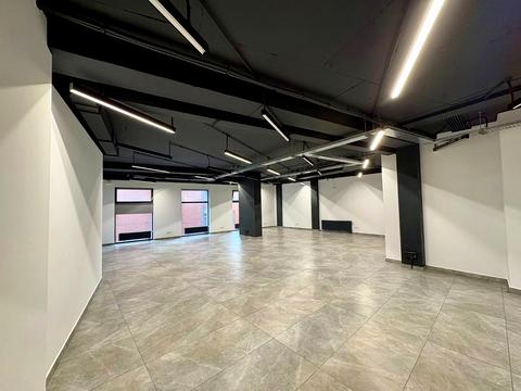 комерційна за адресою Шевченка вул., 49