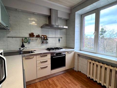 квартира по адресу Героев Харькова просп. (Московский), 202/2