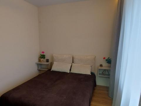 будинок за адресою 10 Лінія вул., 111