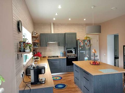 будинок за адресою Райдужна