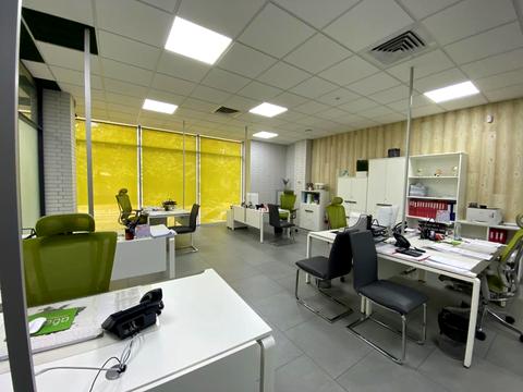 комерційна за адресою Січових Стрільців вул. (Артема), 67