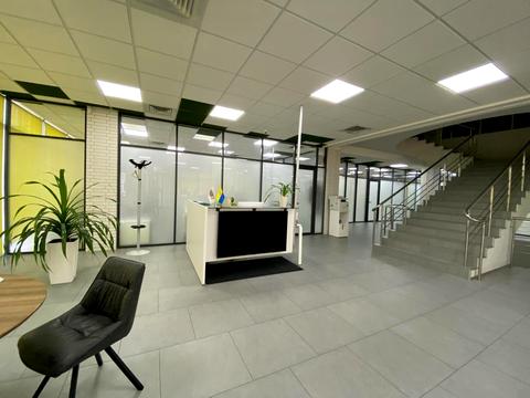 комерційна за адресою Січових Стрільців вул. (Артема), 67