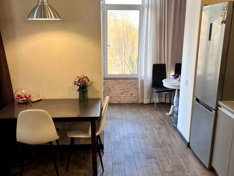 квартира за адресою Гідропаркова вул., 13