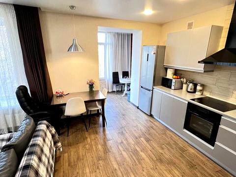 квартира за адресою Гідропаркова вул., 13