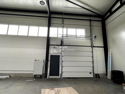 комерційна за адресою Центральна вул., 2-А