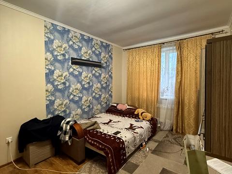 квартира за адресою Володимира Івасюка вул., 56