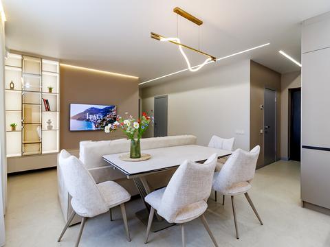 квартира за адресою Олександра Олеся вул., 1