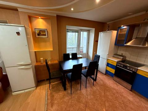 квартира за адресою Михайла Котельникова вул., 37