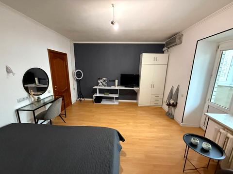 квартира за адресою Михайла Котельникова вул., 37