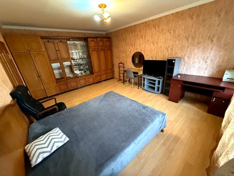 квартира за адресою Михайла Котельникова вул., 37