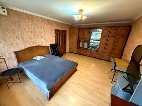 квартира за адресою Михайла Котельникова вул., 37