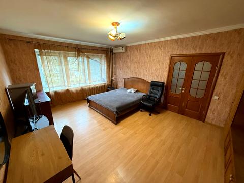 квартира за адресою Михайла Котельникова вул., 37