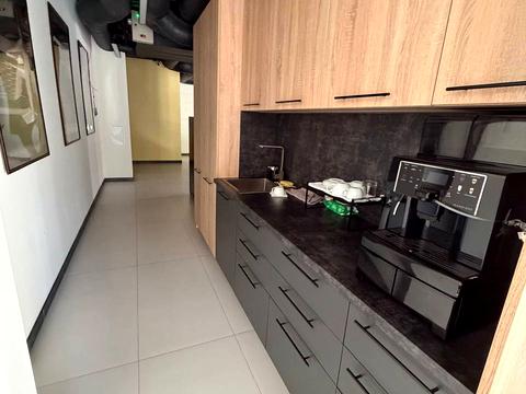 комерційна за адресою Голосіївський просп. (40-річчя Жовтня), 78/2