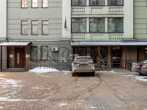 коммерческая по адресу Гончара Олеся, 1