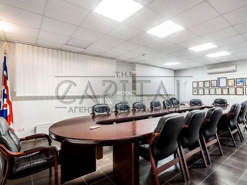 комерційна за адресою Григорія Гуляницького вул. (Московська), 28-Г