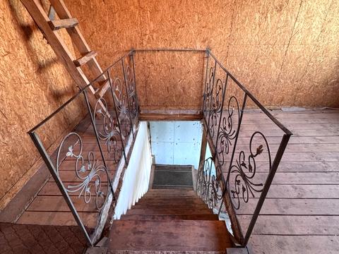 будинок за адресою Незалежності