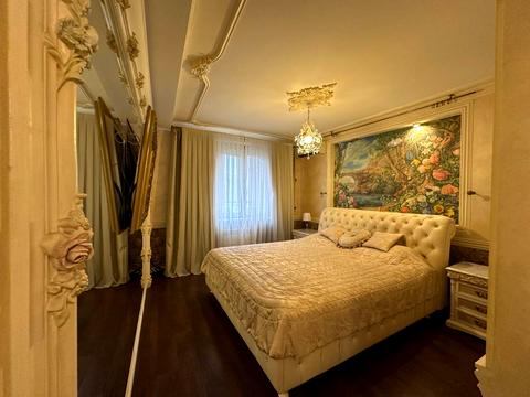 квартира за адресою Дніпровська набережна вул., 19-В