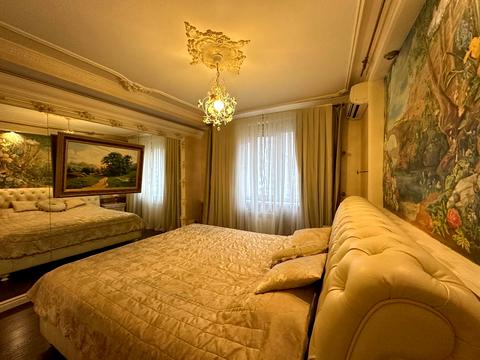 квартира за адресою Дніпровська набережна вул., 19-В