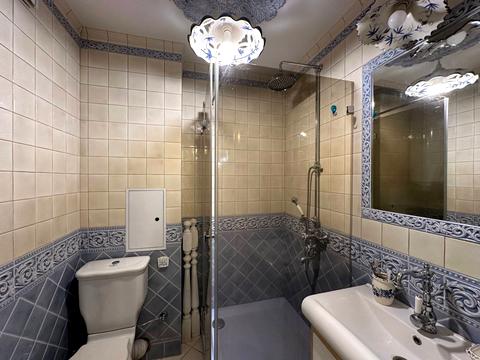 квартира за адресою Дніпровська набережна вул., 19-В