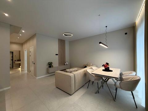 будинок за адресою Зоряна вул.