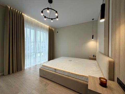 будинок за адресою Зоряна вул.