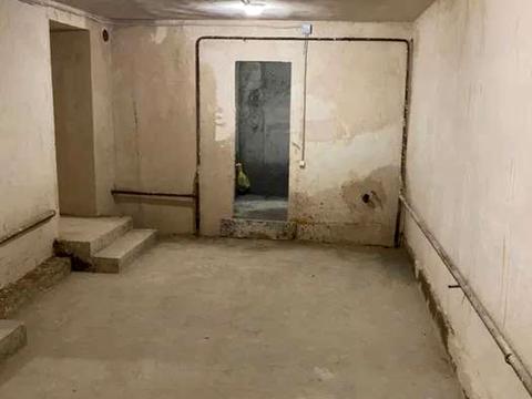 комерційна за адресою Павла Загребельного вул. (Миколи Раєвського), 25