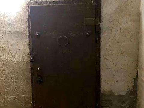 комерційна за адресою Павла Загребельного вул. (Миколи Раєвського), 25