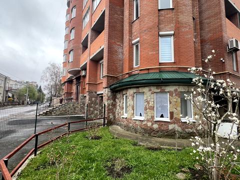 коммерческая по адресу Академика Гнатюка ул., 20